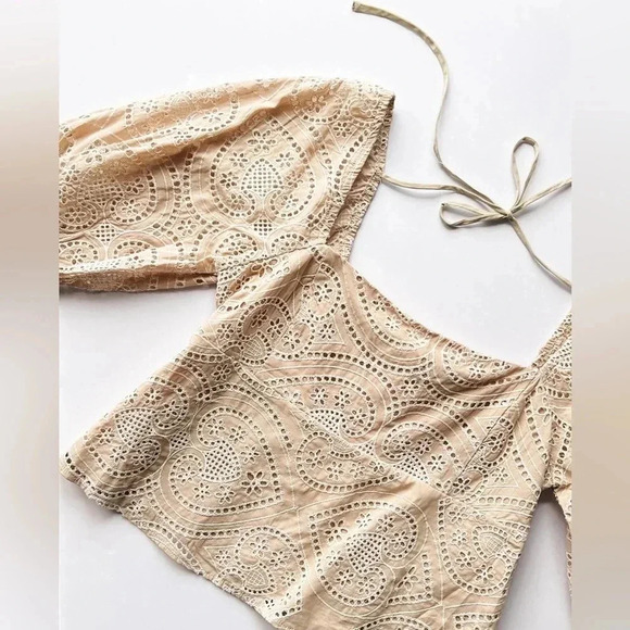 LUCY PARIS CELESTE EYELET SHORT SLEEVE TOP BLOUSE SHIRT SMALL - Picture 7 of 7